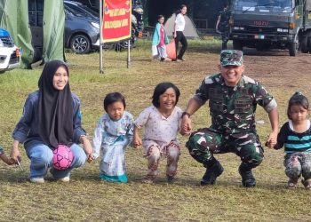 Kodam III/Slw Bersama Dispsiad Berikan Healing Trauma Life Support Pada Pengungsi Gempa Cianjur (Dok Pendam III/Siliwangi).