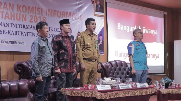 Ketua DPRD Provinsi Jambi Edi Purwanto membuka Kegiatan Sosialisasi Peraturan Komisi Informasi (Dok Istimewa)