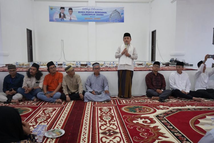Gubernur Al Haris Buka Puasa Bersama Insan Pers se-Provinsi Jambi di Pendopo Rumah Dinas Gubernur Jambi, Senin (25/03/2024) (Foto: Novriansah - Kominfo)