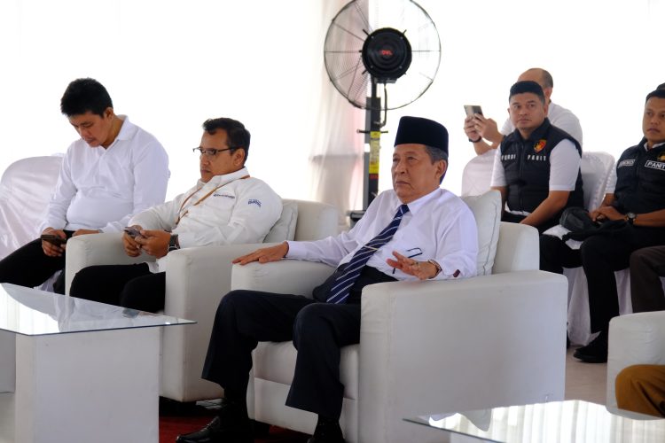 Wagub Sani Ikuti Apel Siaga Pengamanan Pasokan dan Harga Pangan Jelang Idul Fitri 2024 Secara Daring dari Pendopo Lapangan Kantor Gubernur Jambi, Senin (01/04/2024) (Foto: Sobirin -Kominfo)