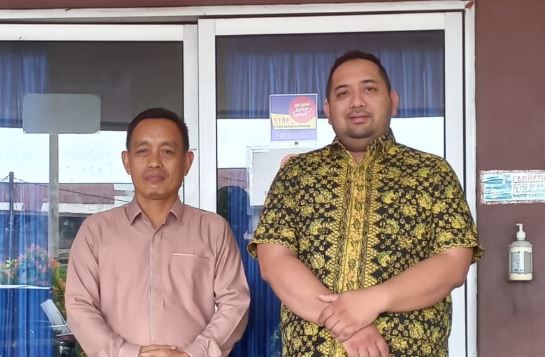 Pinto saat Kunjungi SMAN 1 Tanjung Jabung Barat, Kamis (15/05/2024). (Dok. Humas - hadian)