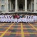 Poto bersama Wagub Sani usai  Upacara Hari Lahir Pancasila di Halaman Kantor Gubernur Jambi, Sabtu (01/06/2024)(Foto: Agus - Kominfo)
