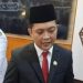 Ketua DPRD Provinsi Jambi, Muhammad Hafiz saat diwawncarai usai Bupati dan Wakil Bupati Bungo, Dedy Putra dan Tri Wahyu Hidayat. di Auditorium Rumah Dinas Gubernur Jambi, Senin (26/5/2025). (Dok. Stepanus)