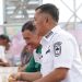 Bupati Monadi pada acara syukuran dan panen perdana benih kentang kelas G0 di SGH BBI Kentang Kayu Aro, Rabu (7/5/2025). (Dok. Diko - JT)