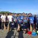 Kepala Kanwil Bea Cukai Aceh, Safuadi, Bea Cukai Aceh dan masyarakat Gampong Deah Raya berfoto bersama usai melaksanakan kegiatan bersih-bersih Pantai Syiah Kuala, Banda Aceh, Sabtu (18/5/2025). (Foto: Dok. Bea Cukai Aceh)