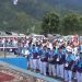 Bupati Kerinci Monadi menyampaikan sambutan dan doa saat melepas 291 calon jemaah haji Kloter 18 asal Kabupaten Kerinci di Lapangan Kantor Bupati Bukit Tengah, Siulak, Minggu (18/5/2025).
(Foto: Dok. Pemkab Kerinci)