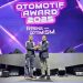 Rifki Maulana menerima penghargaan “Bike of The Year 2025” untuk AEROX ALPHA “TURBO” dalam ajang Otomotif Award 2025 yang digelar di Black Owl, Kelapa Gading, Jakarta, Selasa (27/5/2025). (Foto: Dok. Yamaha Indonesia)