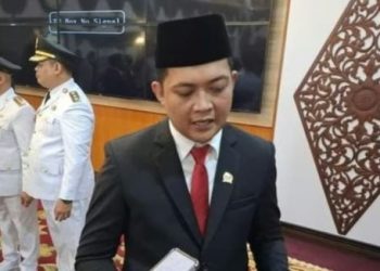 Ketua DPRD Provinsi Jambi, Muhammad Hafiz, menyampaikan komitmen lembaganya dalam mendukung akselerasi pembangunan Kabupaten Bungo usai pelantikan Bupati dan Wakil Bupati terpilih, Senin (26/5/2025). (Dok. Yola)
