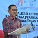 Asisten Pemerintahan dan Kesejahteraan Rakyat Kota Jambi, Fahmi, saat membuka sosialisasi keterbukaan informasi publik di Aula Griya Mayang, Jumat (20/6/2025). (Foto: Yola)