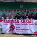 Kapolres Muaro Jambi AKBP Heri Supriawan bersama Personel menyerahkan bantuan sosial kepada Rumah Tahfiz Gaza, Desa Jaluko, sebagai bagian dari peringatan Hari Bhayangkara ke-79, Selasa (24/6/2025). (Dok.  Daus)