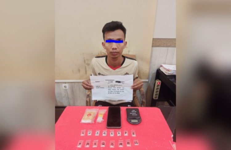 AA (28) diamankan Tim Satresnarkoba Polresta Jambi di kawasan Payo Selincah, Juamt 27 Juni 2025 (Dok. Humas Polresta)