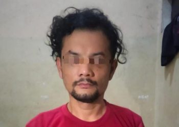 Pelaku berinisial LHS (34) diamankan Tim Macan Polsek Kota Baru usai buron hampir tiga bulan dalam kasus penggelapan sepeda motor milik mahasiswi di Kota Jambi, (Dok. Humas Polsek Kota Baru)