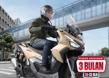 Ilustrari Seorang pengendara mengendarai sepeda motor Honda ADV160 (Dok. Sinsen)