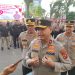 Wakapolda Jambi Brigjen Pol M. Mustaqim memberikan keterangan kepada wartawan usai menyerahkan secara simbolis bantuan sosial berupa sembako di Mapolda Jambi, Kamis (19/6/2025), . (Foto: Nahar) 