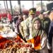 Wabup Kerinci, H. Murison, saat melakukan pemantauan harga dan ketersediaan bahan pangan pokok di Pasar Hiang, Kecamatan Sitinjau Laut, Kabupaten Kerinci, pada Kamis (5/6/2025). (Dok.Yola)