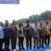 Wakil Gubernur Jambi Abdullah Sani bersama Wakil Kepala Staf Kepresidenan Muhammad Qodari dan rombongan meninjau lokasi pembangunan Sekolah Rakyat di Desa Bukit Baling, Muaro Jambi, Selasa (17/6/2025). (Dok. Erit - Kominfo)
