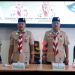 H. Murison bersama pengurus Kwarcab dan perwakilan Kwarda Jambi saat pembukaan Muscab ke-13 Gerakan Pramuka Kabupaten Kerinci di ruang pola Kantor Bupati Kerinci, Kamis (26/6/2025). (Dok, Kominfo)
