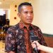 AKBP Natalena Eko Cahyono memberikan pernyataan usai menerima penghargaan Sahabat Pers Indonesia dari SMSI Pusat dalam Konvensi Nasional SMSI 2025 di Hotel The Jayakarta, Jum'at (25/7). (Dok.Dhea)
