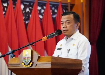 Gubernur Jambi Al Haris  saat membuka secara resmi Penilaian Kinerja Aksi Konvergensi Percepatan Penurunan Stunting Kabupaten/Kota se-Provinsi Jambi, bertempat di Auditorium Rumah Dinas Gubernur Jambi, Rabu (02/07/2025) (Dok. Erit - Kominfo)