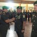 Danrem 042/Gapu Brigjen TNI Heri Purwanto memimpin upacara serah terima jabatan Kasrem 042/Gapu dari Kolonel Inf Eddy Basuki kepada Kolonel Inf Slamet Riadi di Aula Balai Prajurit, Jambi, Rabu (16/7/2025). (Dok, Penrem 042/Gapu)