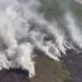Tangkapan layar video Tim Gabungan Satgas Karhutla saat melakukan pemadaman menggunakan helikopter Water Bombing Mi-171 milik PT Wira Karya Sakti (WKS) (Dok. Jambisharing)