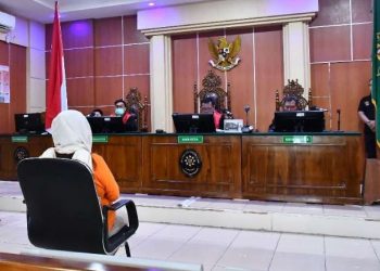 Suasana sidang putusan kasus narkotika dengan terdakwa Helen Dian Krisnawati di Pengadilan Negeri Jambi, Jumat (1/8/2025). (Dok. Nahar)