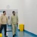 Anggota Komisi XII DPR RI Dapil Jambi, Rocky Candra (kiri), meninjau salah satu dapur Satuan Pelayanan Pemenuhan Gizi (SPPG) di Kota Jambi, Rabu (13/8/2025), Foto: Yola)