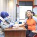 Kabid Humas Polda Jambi, Kombes Pol Mulia Prianto menjalani pemeriksaan kesehatan berkala di Mapolda Jambi, Jumat (8/8/2025). (Dok.Humas)