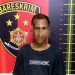 Pelaku penganiayaan berinisial MKA saat diamankan di Mapolres Kerinci. Sabtu (23/8/2025) (dok.humas)