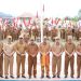 Bupati Kerinci Monadi bersama Forkopimda, kepala OPD, dan camat berfoto usai upacara serta penyerahan bendera Merah Putih secara simbolis di halaman Kantor Bupati Kerinci, Bukit Tengah, Siulak, Senin (11/8/2025). (Dok. Yola)