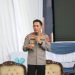 Kapolda Jambi Irjen Pol Krisno H. Siregar memberikan materi wawasan kebangsaan dalam kegiatan PBAK UIN STS Jambi di Auditorium Chatib Quzwein, Senin (25/8/2025). (Dok. Nahar)