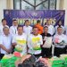 Dirreskrimsus Polda Jambi Kombes Pol Taufik Nurmandia bersama jajarannya menunjukkan barang bukti kasus penyelewengan beras subsidi SPHP dalam konferensi pers di Mapolda Jambi, Senin (25/8/2025). (Dok. Nahar)