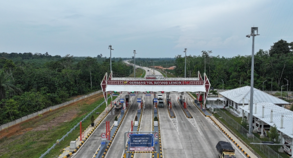 Gerbang Tol Bayung Lencir di ruas Jalan Tol Trans Sumatera, salah satu akses utama yang mengalami peningkatan lalu lintas selama libur panjang Maulid Nabi Muhammad SAW 2025. (DOK. HK)