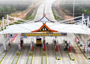 Gerbang Tol Pijoan di ruas Tol Betung–Tempino–Jambi, yang menjadi akses penting ke segmen Tempino–Simpang Ness yang mulai beroperasi tanpa tarif pada 14 September 2025. (Dok Humas HK)