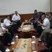 Pengurus KONI Provinsi Jambi saat melakukan pertemuan dengan pimpinan dan anggota DPRD Provinsi Jambi untuk membahas agenda olahraga, Kamis (25/9/2025). (Dok. Daus)
