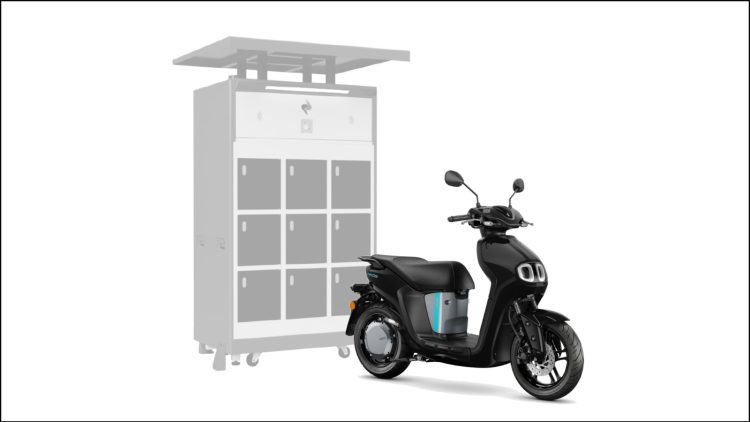 Tampilan Motor listrik Yamaha dengan sistem baterai tukar yang tengah diuji di wilayah Jabodetabek.(Dok. Yamaha)