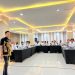 Ketua PWI Kota Jambi, Irwansyah, saat menjadi narasumber Focus Group Discussion bertema “Peran Media Wujudkan Kamtibmas Kondusif di Masyarakat” yang digelar Dit Intelkam Polda Jambi di Hotel Ceria, Kamis (25/9/2025). (Dok PWI Kota)
