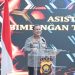 Wakapolda Jambi Brigjen Pol M. Mustaqim memberikan sambutan dalam kegiatan Asistensi Puskeu Polri Tahun Anggaran 2025 di Gedung Siginjai Polda Jambi, Selasa (30/9/2025). (Dok. Humas)