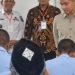 Wakil Presiden RI Gibran Rakabuming Raka meninjau kegiatan belajar mengajar serta pelaksanaan Program Makan Bergizi Gratis (MBG) di SMKN 1 Batam, Rabu (10/9/2025). (Dok, Ikram)