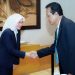 Plt. Direktur Utama Jasa Raharja Dewi Aryani Suzana berjabat tangan dengan Gubernur DIY Sri Sultan Hamengkubuwono X usai pembukaan Mukernas IV Organda 2025 di Yogyakarta, Rabu (15/10/2025). (Dok. Humas JR Jambi)