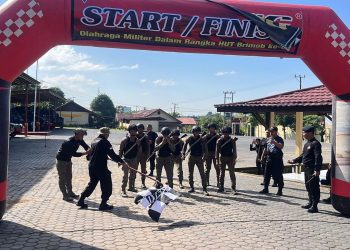 Satuan Brimob Polda Bengkulu menggelar kegiatan Perlombaan Oramil (Olahraga Militer) antar Satker, yang dilaksanakan di Mako Satbrimob Polda Bengkulu, Kamis (16/10/2025). (Dok.yola)