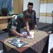 Danrem 042/Gapu Brigjen TNI Heri Purwanto menandatangani nota kesepahaman dengan Kepala Dinas TPHP Provinsi Jambi Ir. Rumusdar tentang Program Cetak Sawah Rakyat di Aula Dinas TPHP Jambi, Kamis (16/10/2025). (Dok. Penrem 042/Gapu)