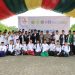 Bupati Bintan Roby Kurniawan berfoto bersama para santri, pengurus pesantren, dan Forkopimda usai upacara peringatan Hari Santri Nasional 2025 di halaman Rektorat STAIN Sultan Abdurrahman Kepri, Rabu (22/10/2025). (Dok. Kominfo)