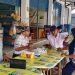 Petugas Jasa Raharja Muara Bungo melakukan pemeriksaan kesehatan gratis bagi pengemudi angkutan umum di Terminal Tipe A Muara Bungo (Dok. Humas JR)