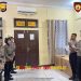 Polwan atau Tim Negosiator Ditsamapta Polda Bengkulu melaksanakan latihan negosiasi pada Rabu (15/10/2025). (Dok.yola)