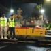 Kadis Dinas PUPR Provinsi Jambi melakukan meninjau pekerjaan perbaikan jalan di kawasan Pasar Talang Banjar, Kota Jambi, Sabtu (22/11/2025). (Dok. Daus)