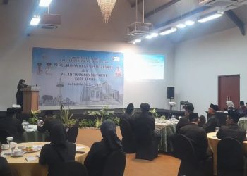 Suasana pengukuhan Dewan Pengupahan dan pelantikan LKS Tripartit Kota Jambi periode 2024–2026 yang digelar oleh Dinas Tenaga Kerja, Koperasi, dan UMKM Kota Jambi, Selasa (25/11/2025). (Dok, Daus)