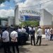 Para pejabat dan ASN Pemkot Jambi berkumpul untuk mengikuti prosesi pemakaman mantan Wali Kota Jambi, dr. Bambang Priyanto di TMP Satria Bakti, Kota Jambi, Rabu (26/11/2025). (Dok. Stepanus)