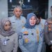 Plt. Direktur Utama Jasa Raharja Dewi Aryani Suzana memberikan keterangan pers saat menjenguk korban kecelakaan beruntun di Tol Cipali di RS Abdul Radjak Purwakarta, Selasa (18/11/2025). (Dok. Humas JR)
