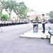 Kapolda Jambi Irjen Pol Krisno H. Siregar memimpin Apel Pengukuhan Keluarga Asuh Polda Jambi di Lapangan Hitam Mapolda Jambi. (Dok. Nahar)